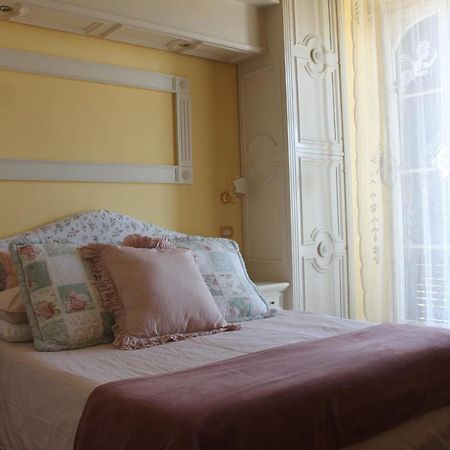 B&B Le Sorelle Napoli Eksteriør billede