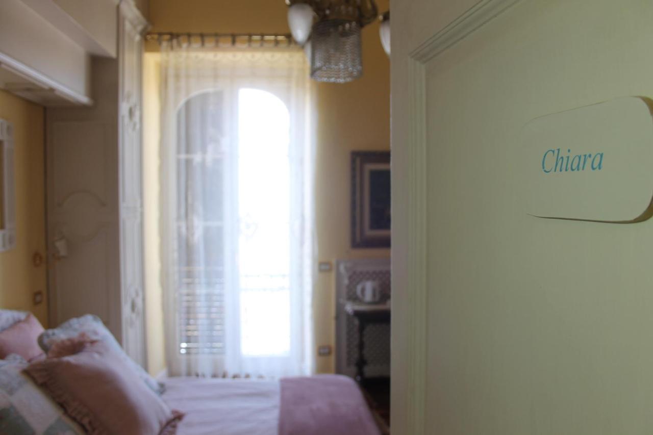 B&B Le Sorelle Napoli Eksteriør billede