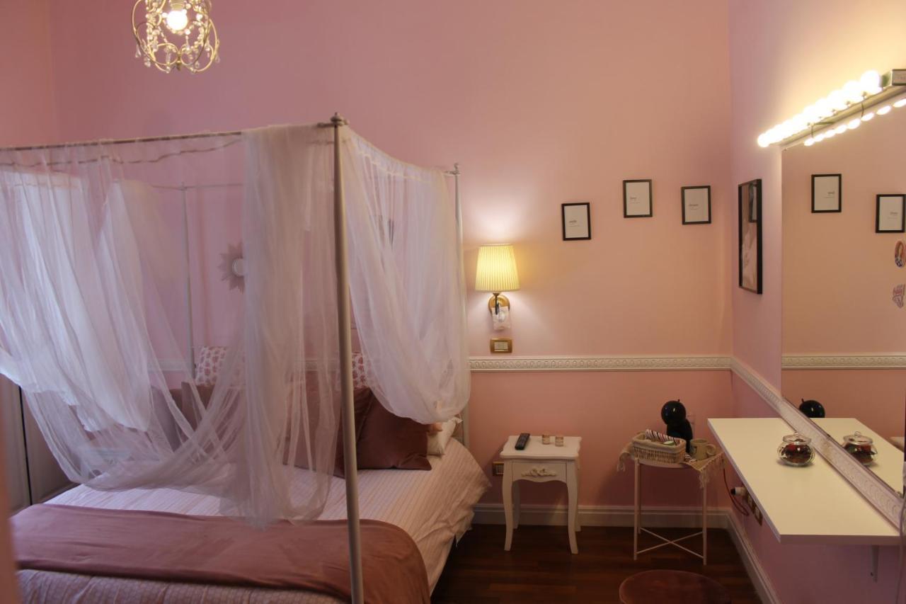 B&B Le Sorelle Napoli Eksteriør billede